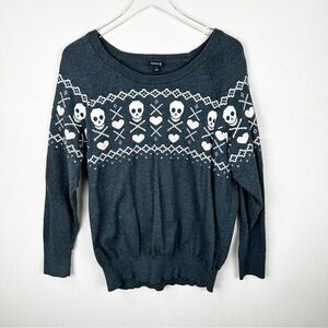 Torrid Sweater Skull Pull Over Grey Spooky Long Sleeve Size 1